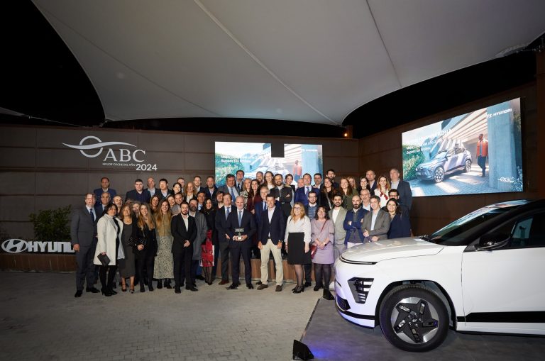 Cómo elegir un SUV eléctrico compacto si vives en el centro de Madrid o Barcelona Cómo elegir un SUV eléctrico compacto si vives en el centro de Madrid o Barcelona