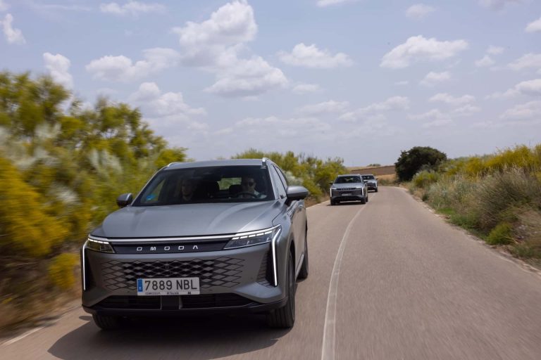 Omoda 9 a prueba: ¿el SUV híbrido enchufable chino que mejor ataca al segmento premium europeo? Omoda 9 a prueba: ¿el SUV híbrido enchufable chino que mejor ataca al segmento premium europeo?