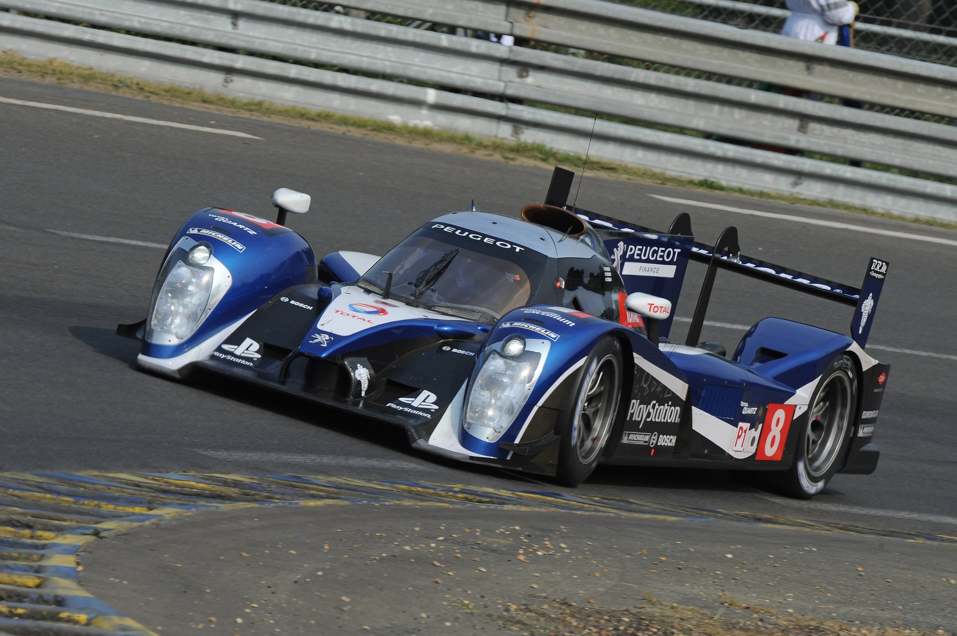 Peugeot mantiene