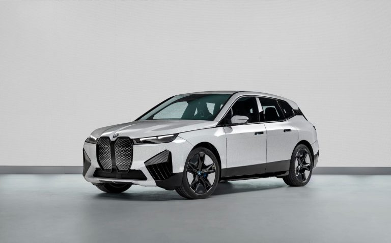 Directivo con 25.000 km/año y ZBE Madrid: cómo elegir un SUV premium con etiqueta CERO que sirva para trabajo
