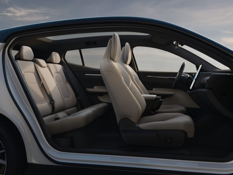 Volvo EX30 a prueba: ¿el SUV eléctrico premium ideal para vivir sin garaje en gran ciudad? Volvo EX30 a prueba: ¿el SUV eléctrico premium ideal para vivir sin garaje en gran ciudad?