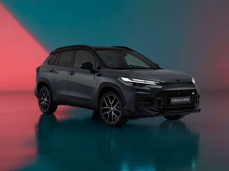 Toyota Corolla PHEV a fondo: ¿tiene sentido pagar el sobreprecio frente al híbrido normal si haces menos de 15.000 km al año? Toyota Corolla PHEV a fondo: ¿tiene sentido pagar el sobreprecio frente al híbrido normal si haces menos de 15