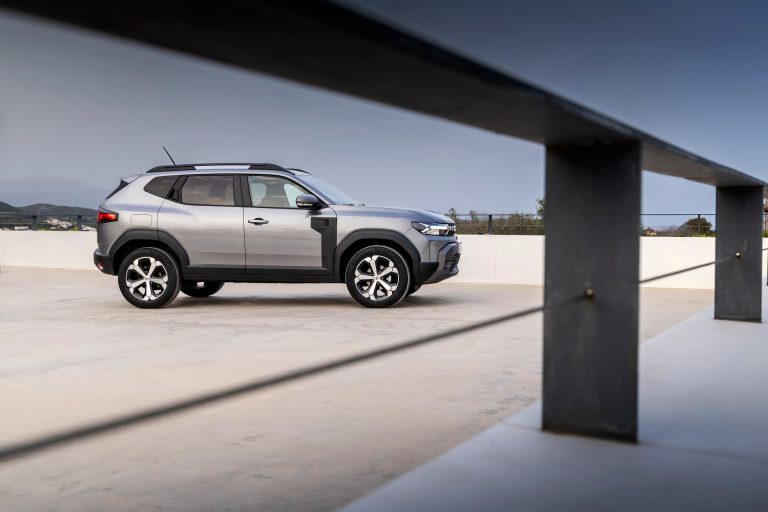 Ranking de SUV-B gasolina 2026 con más equipamiento de serie por debajo de 25.000 euros Ranking de SUV-B gasolina 2026 con más equipamiento de serie por debajo de 25.000 euros