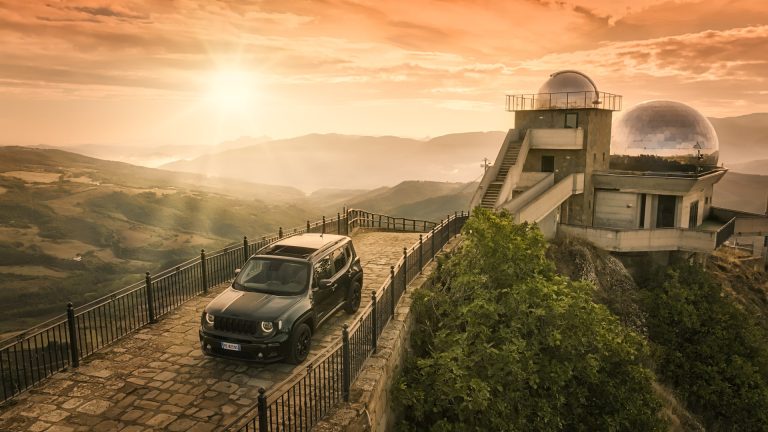 Jeep Compass 4xe a fondo: ¿el SUV-C PHEV con mejor equilibrio entre etiqueta CERO y capacidad de campo en 2026? Jeep Compass 4xe a fondo: ¿el SUV-C PHEV con mejor equilibrio entre etiqueta CERO y capacidad de campo en 2026