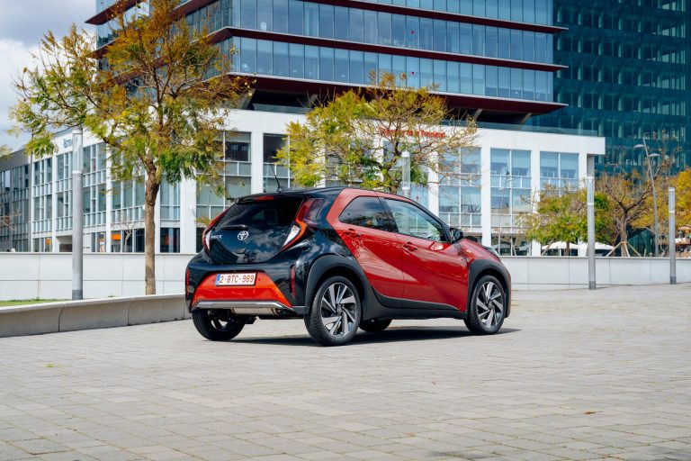 Toyota Aygo X a fondo: ¿el utilitario urbano gasolina más recomendable por debajo de 20.000 euros en 2026?