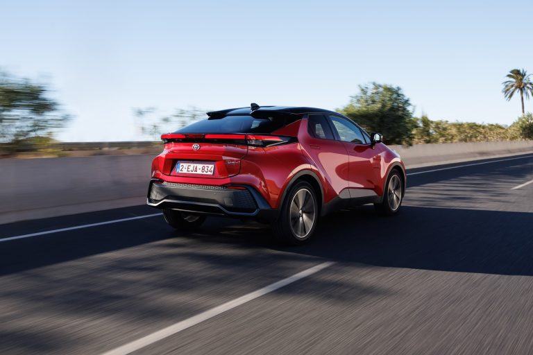 Ranking de SUV-C híbridos no enchufables 2026 por mejor relación equipamiento-precio por debajo de 35.000 euros Ranking de SUV-C híbridos no enchufables 2026 por mejor relación equipamiento-precio por debajo de 35.000 euro